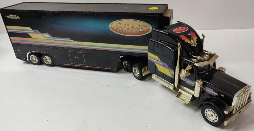 Peterbilt Tractor Trailer