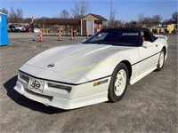 1986 Chevrolet Corvette PPG INDY500 PACE CAR EDIT