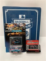 MLB 1990 Donruss Baseball Card Album