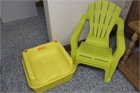 Kids Chairs & Booster Seat