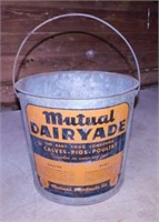 Mutual Dairyade metal bucket pail w/ handle,