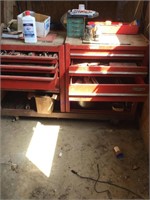 Craftsman tool box on castors & contents