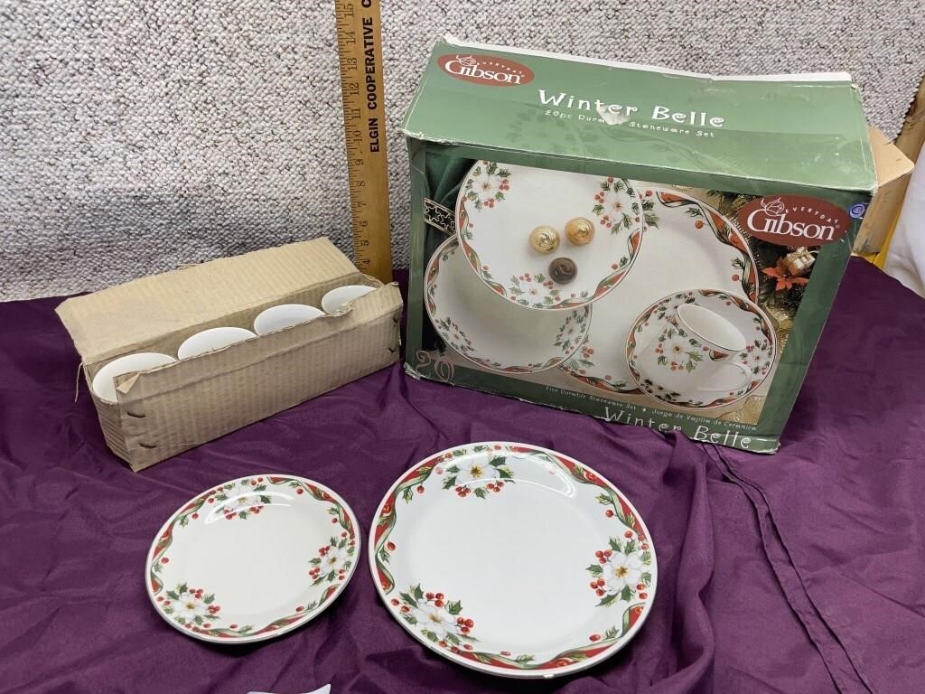 Gibson Winter Belle 20 PC Dishes