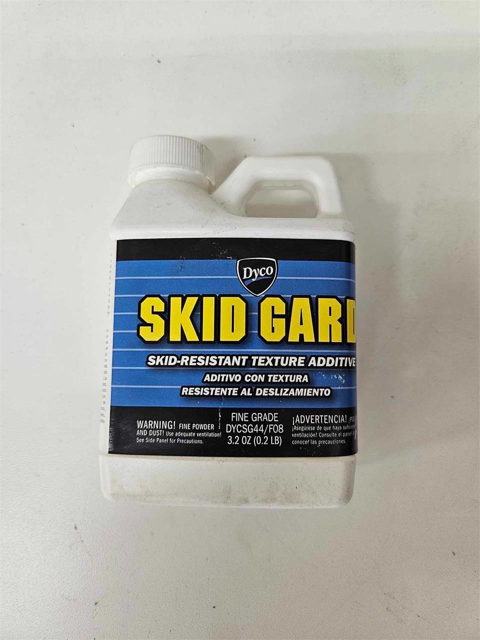 Skid Gard SG44 Skid-Resistant Texture Additive