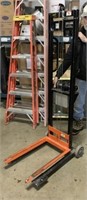 Electric Lift Pallet Stacker