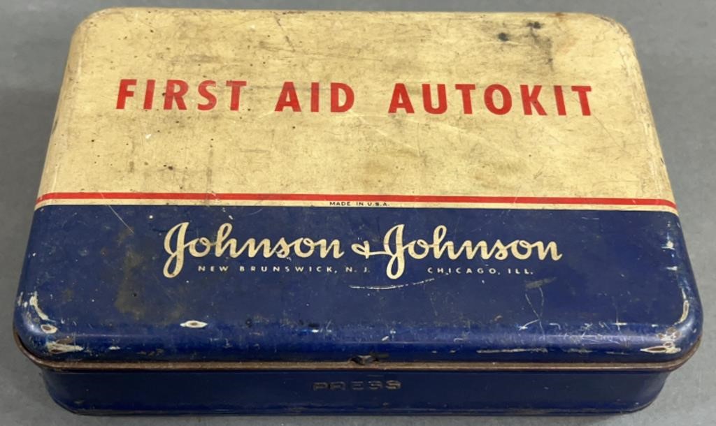 1945 Johnson & Johnson First Aid Automobile Kit