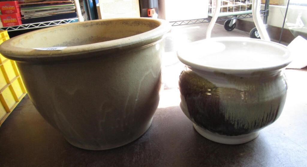 2 Large Ceramic Flower Pots