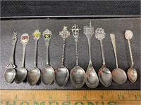 87 grams silver spoons 10