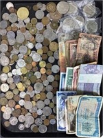 Assorted Worldwide Coins & Currency