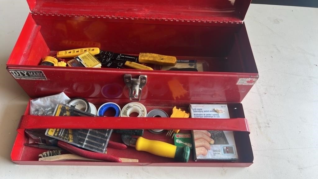 18" Metal Toolbox with Electrical Tools and