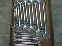 18 Pc. Wrench Set