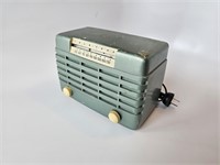 vintage mid century teletone radio