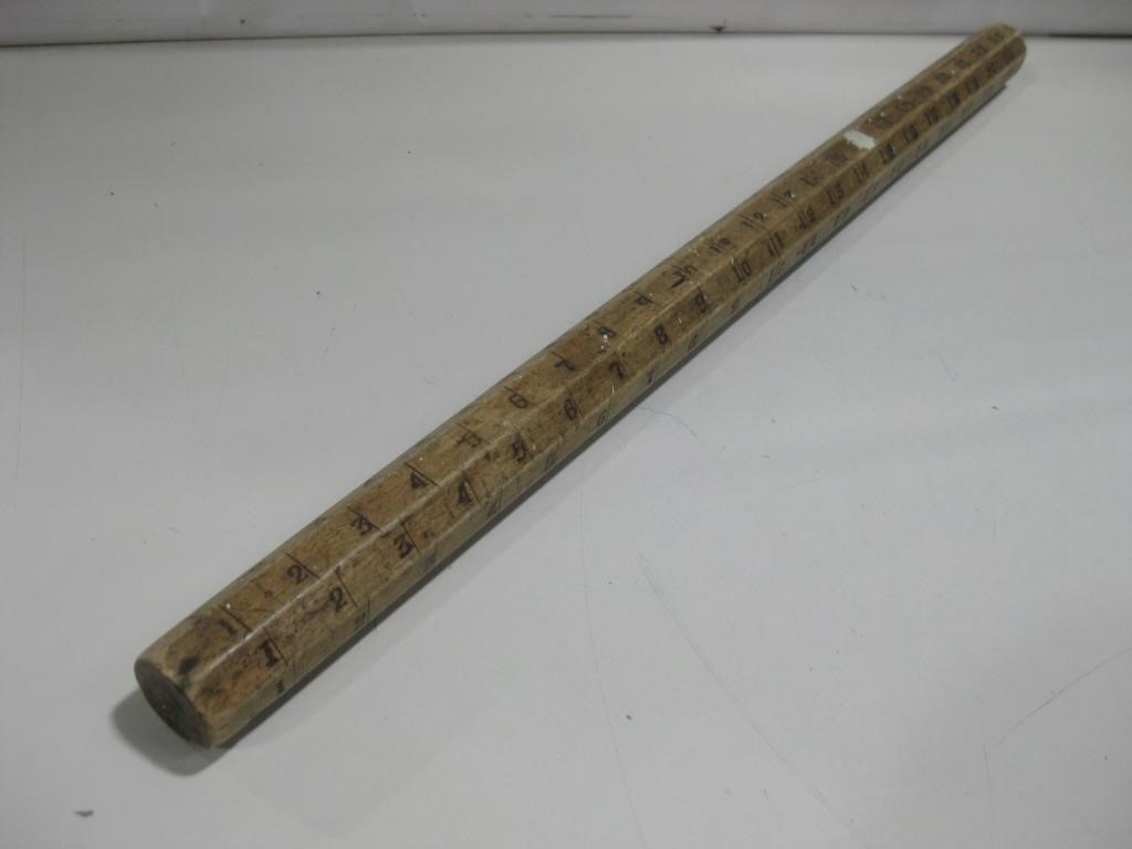 30" Antique Board Foot Lumber Ruler
