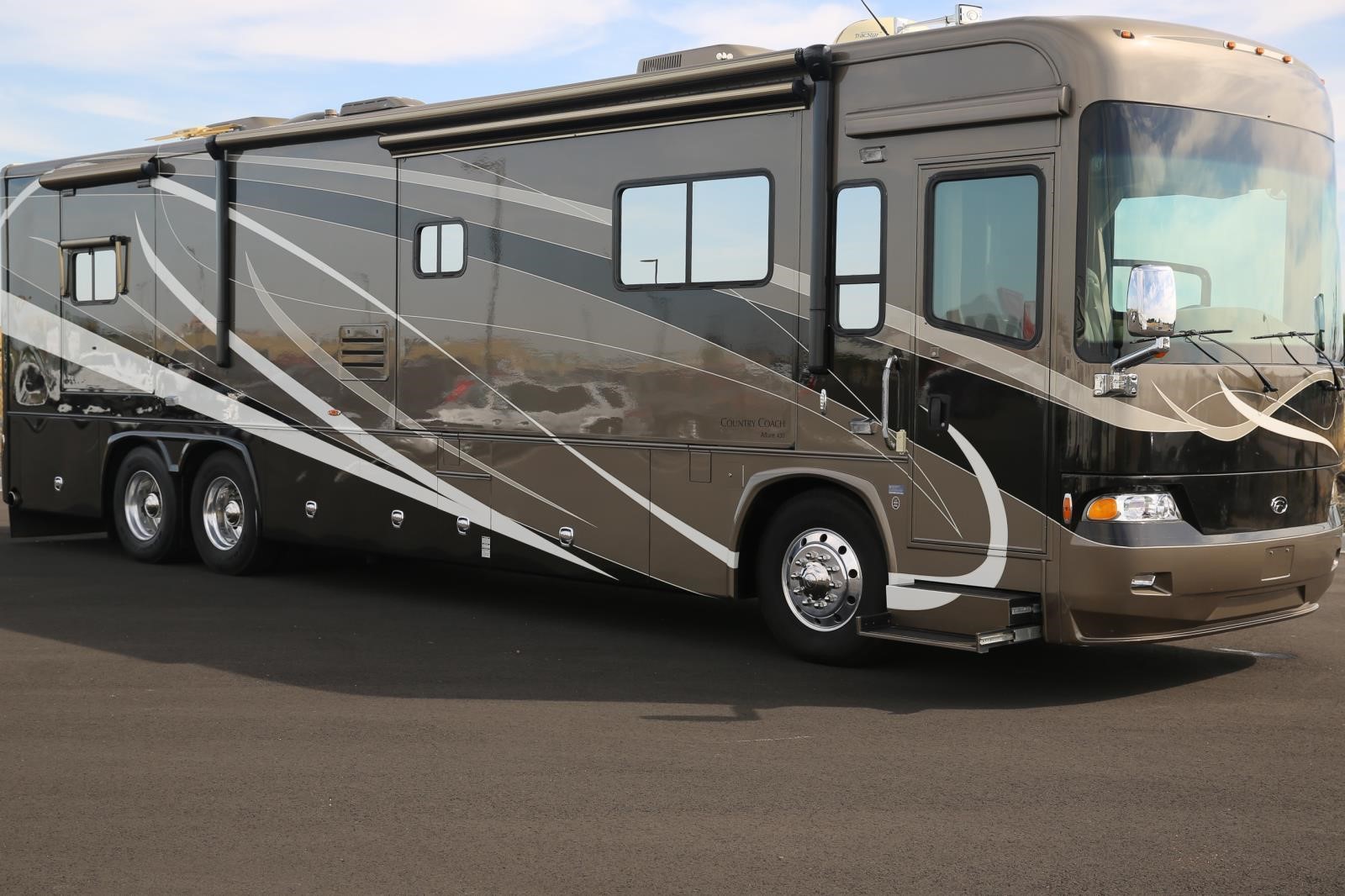 2007 Country Coach Allure 430 40FT | Musser Bros. Inc.