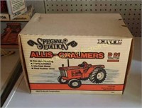 Allis Chambers D21 Tractor
