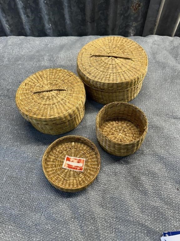 3 Chinese nesting baskets