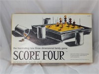 1968 Score Four game with all pieces and playing