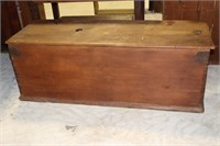 Primitive Blanket Chest with Dovetail Corners and