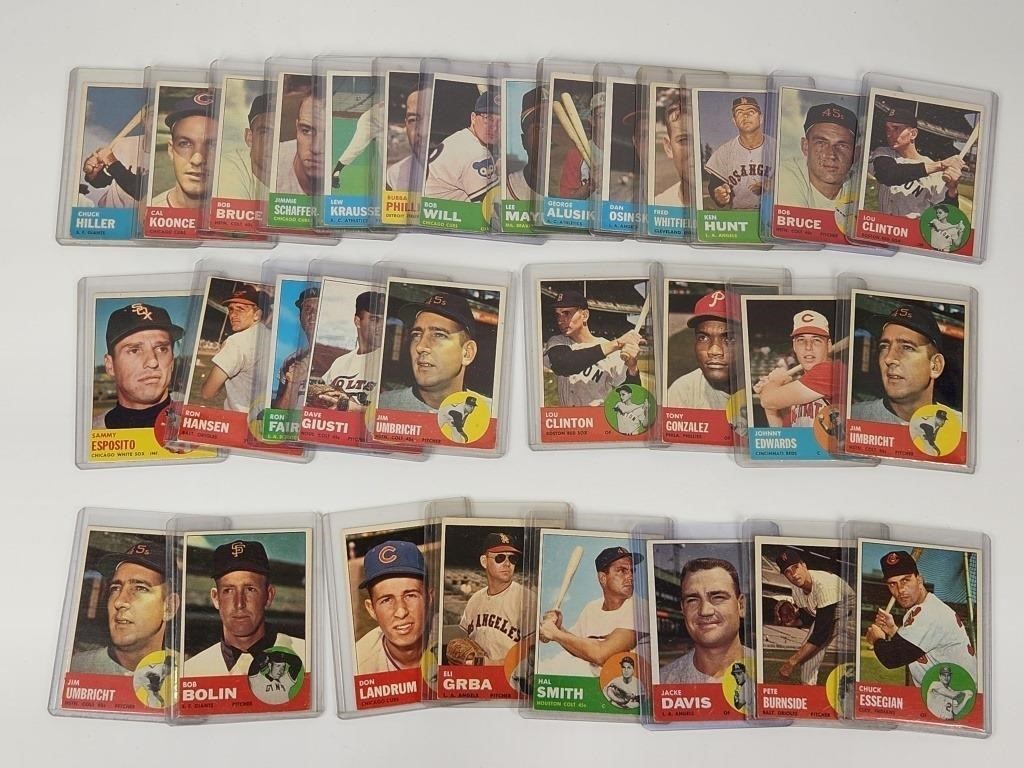 ASSORTMENT OF 1963 TOPPS BASEBALL CARDS