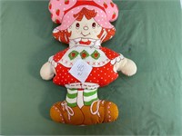 VINTAGE STRAWBERRY SHORTCAKE PILLOW