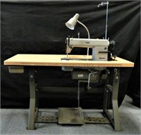 Juki Industrial Sewing Machine Model: DDl-5530