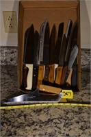 367: (15) assorted kitchen knives
