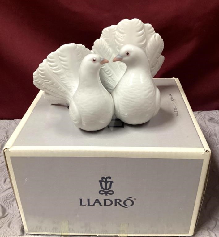 Lladro Couple Of Doves #01169 In Box