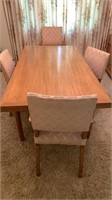 Mid Century blonde dining room table + 6 chairs