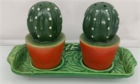 Occupied Japan salt and pepper shakers set