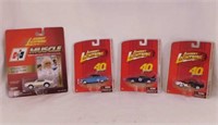 3 new 2009 Johnny Lightning diecast cars - New