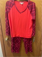New Pioneer Woman 2 piece pajama set L