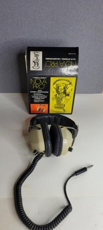 RETRO REALISTIC NOVA PRO HEADPHONES