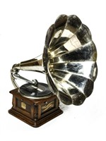 Columbia BI Sterling Disc Graphophone/Nickel Horn