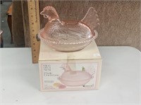 pastel pink Indiana Glass  hen on nest with box