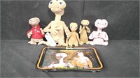 ESTATE LOT OF E.T. PLUSHES & TV TRAY