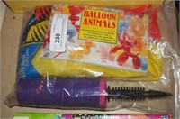 Quatex Balloon Animal Blowing Kit Pump & Book Lot