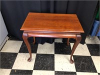 Wooden End Table with Pullouts