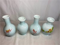 4 Chinese Vases