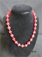 Hand carved vintage bead necklace 16"