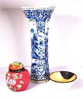 Three various Chinese ceramic tableware pieces
