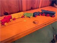 Vintage Union Pacific train toy (wooden)