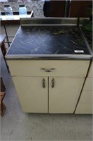 Vintage 2 Door, 1 Drawer Cabinet