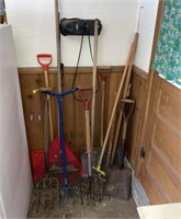 Yard & Garden Tools/Shovels/Rakes