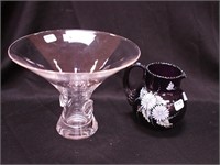 Steuben crystal vase, 5 1/4" high x 6 3/4"
