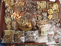 TRAY OF JEWELRY-MAKING SUPPLIES