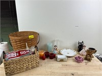 Knick knack lot and basket candles