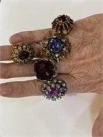 Costume Jewelry- 5 adjustable rings a Judy Lee