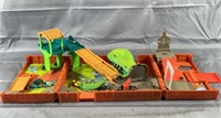2008 Matchbox Alligator Alley Fold Up Carry Playse