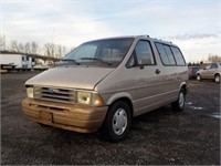 1993 Ford Aerostar XL Minivan