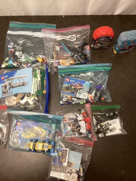 11 Lego Sets